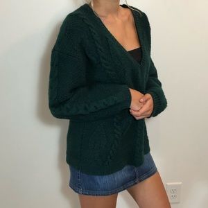 EDDIE BAUER WOOL SWEATER